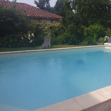 Feriehus De Charme Piscine Saint-Daunes