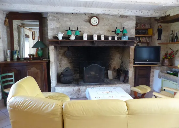 De Charme Piscine 펜션 Saint-Daunes